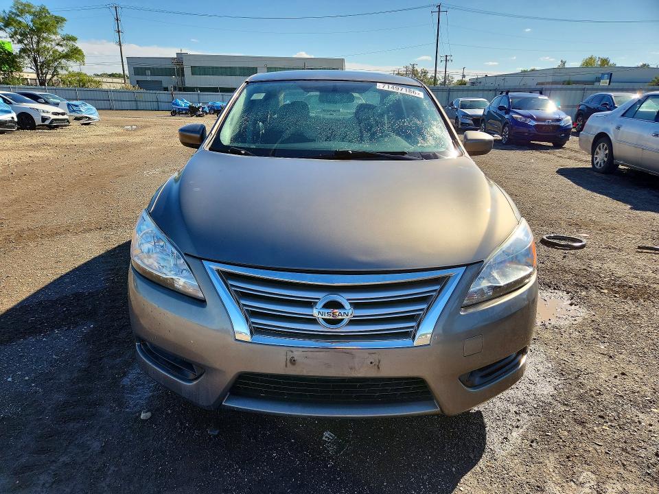 Снимка 5 от търг – 2015 NISSAN SENTRA с VIN 3N1AB7AP0FY233669