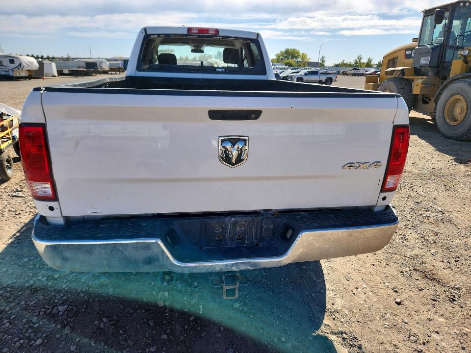 Снимка 6 от търг – 2017 RAM 2500 с VIN 3C6UR5HL7HG673949