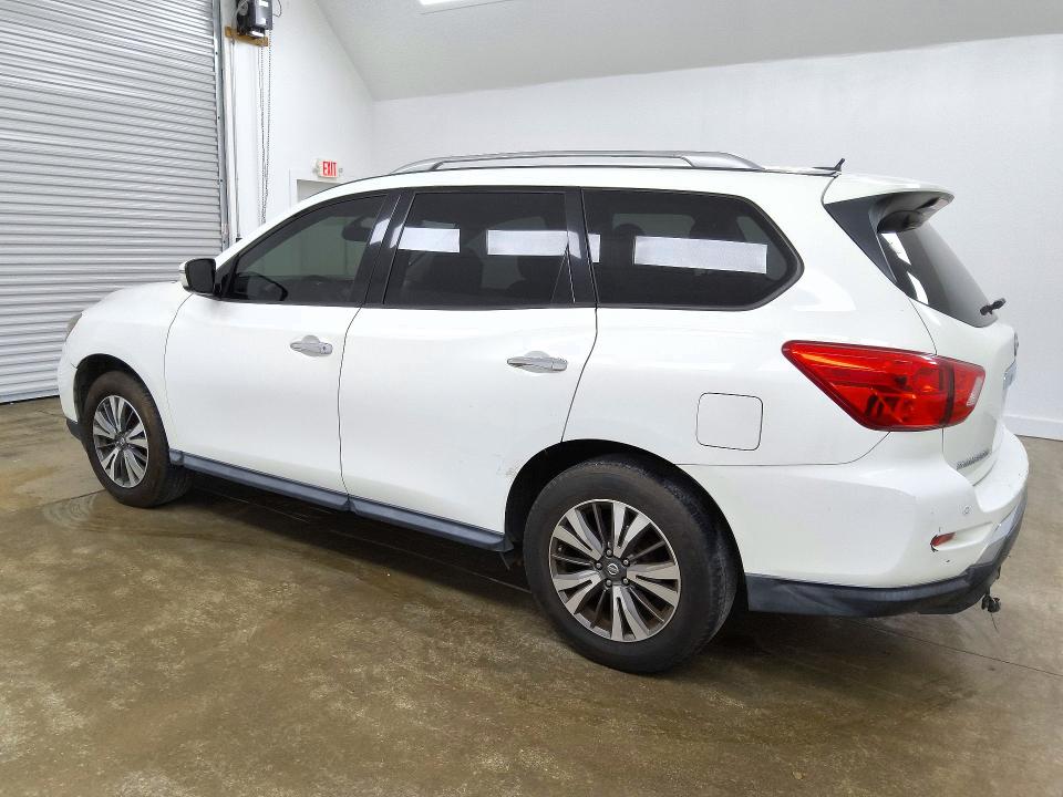 Снимка 2 от търг – 2018 NISSAN PATHFINDER с VIN 5N1DR2MM2JC625401