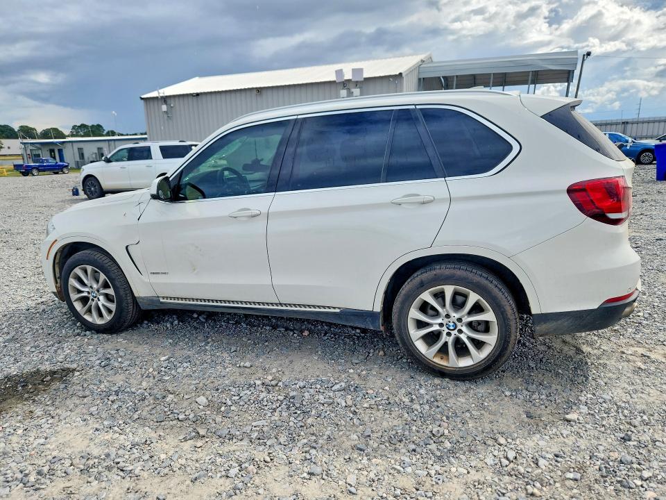 Снимка 2 от търг – 2014 BMW X5 с VIN 5UXKR2C51E0C01531