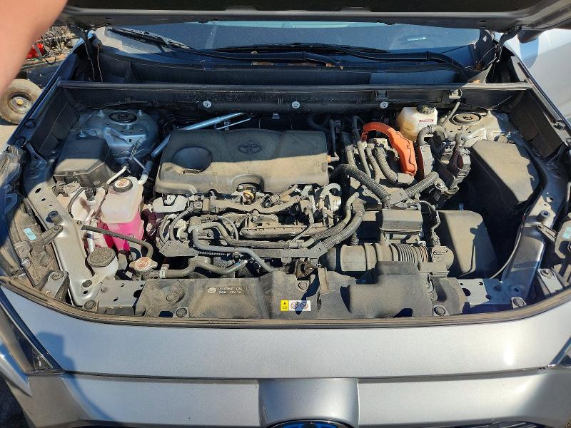 Photo 11 from auction – 2022 TOYOTA RAV4 with VIN 2T3LWRFV4NW139621