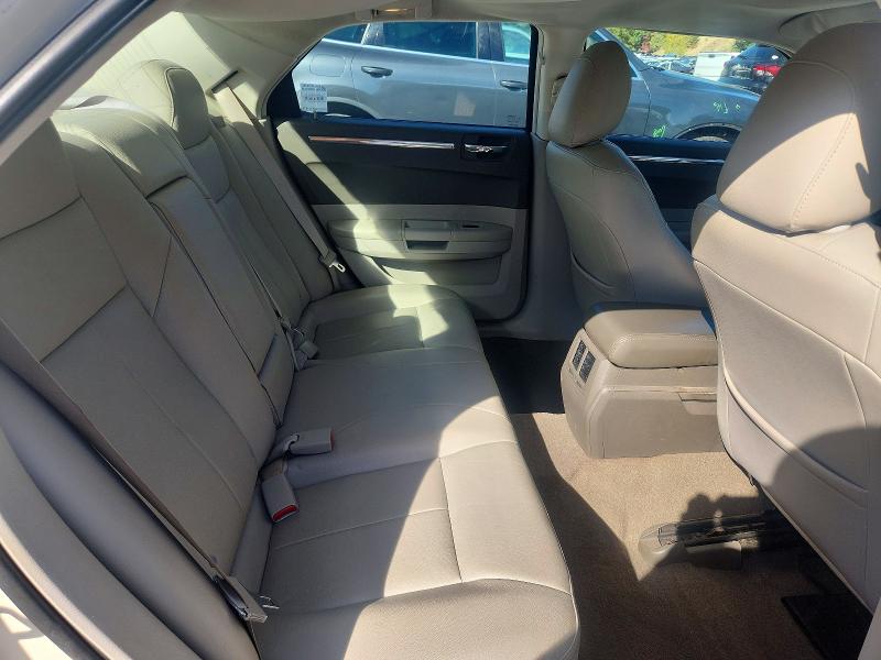 Photo 10 from auction – 2009 CHRYSLER 300 with VIN 2C3KA53V99H618005