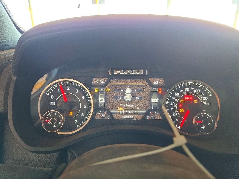 Снимка 9 от търг – 2022 RAM 1500 с VIN 1C6SRFFT1NN295758
