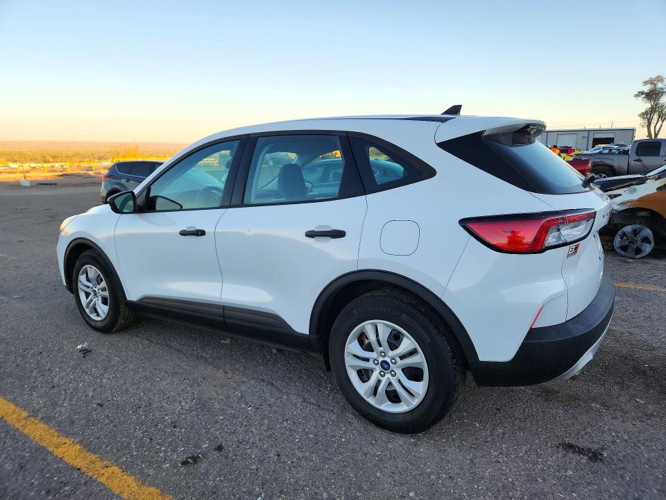 Photo 2 from auction – 2021 FORD ESCAPE with VIN 1FMCU0F66MUA19966