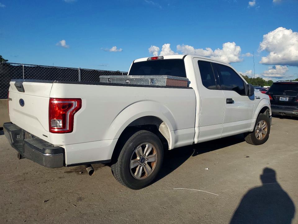 Photo 3 from auction – 2016 FORD F150 with VIN 1FTEX1C81GFB45354