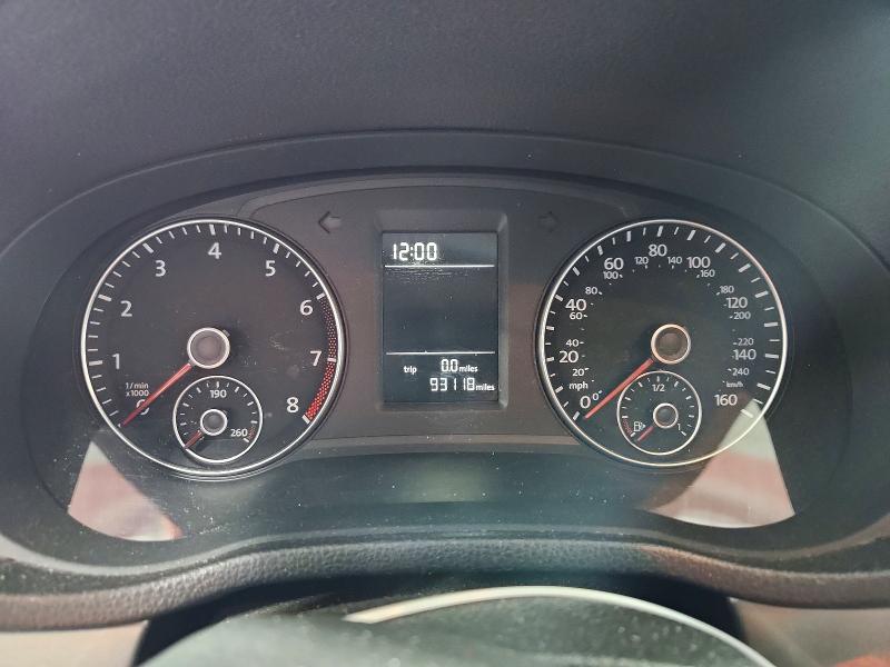 Снимка 9 от търг – 2014 VOLKSWAGEN PASSAT с VIN 1VWAP7A36EC006311
