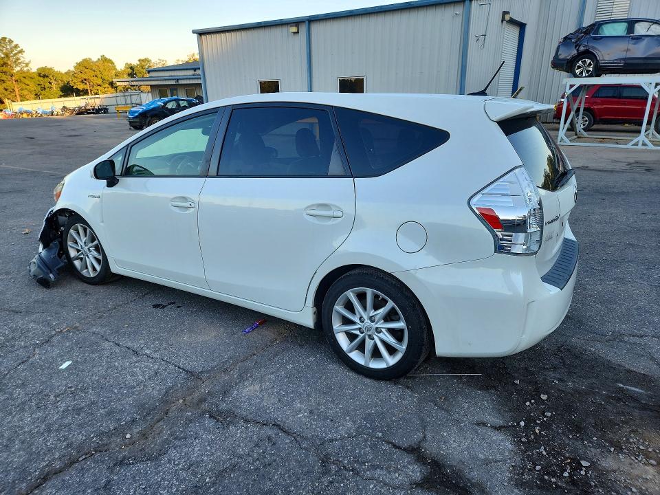 Снимка 2 от търг – 2012 TOYOTA PRIUS V с VIN JTDZN3EU9C3112014