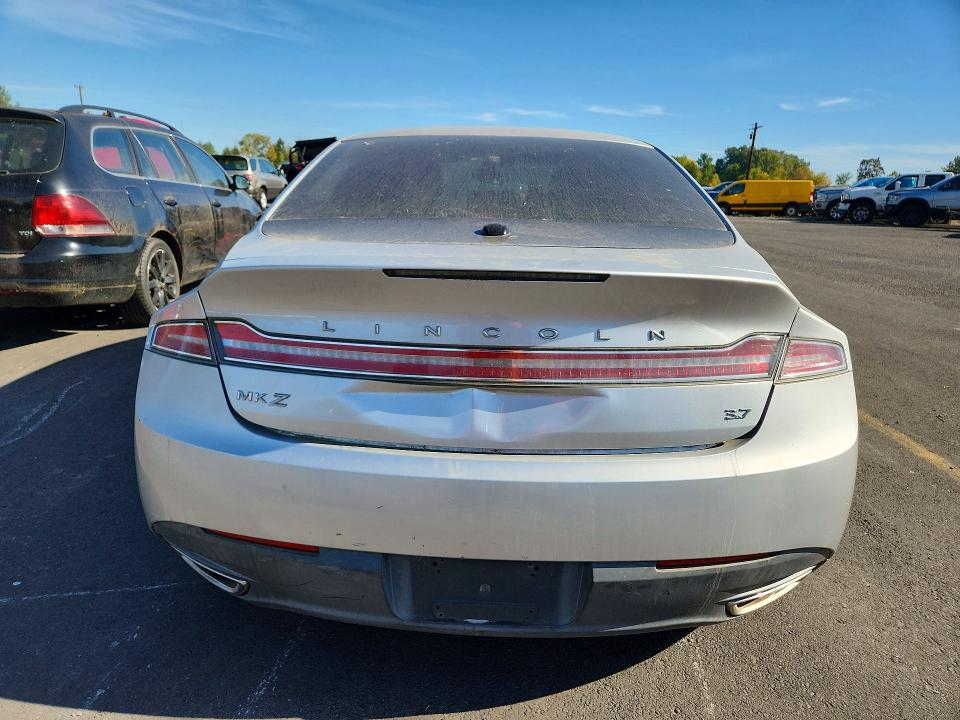Photo 6 from auction – 2014 LINCOLN MKZ with VIN 3LN6L2GK0ER804743