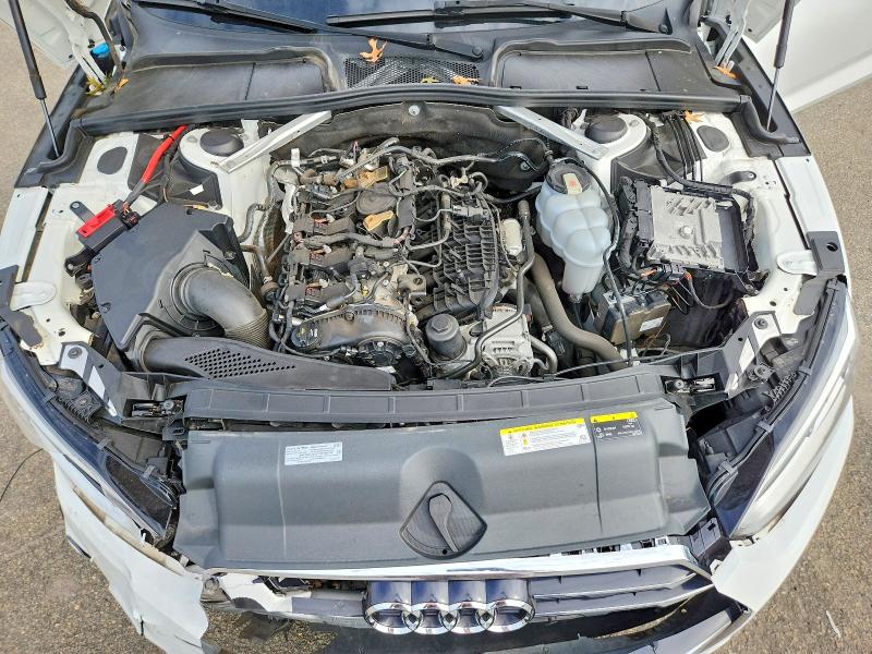 Foto 11 de la subasta – 2019 AUDI A5 con VIN WAUANCF59KA077258