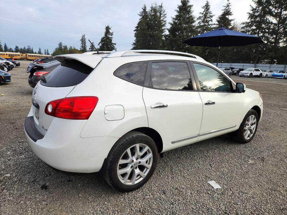Photo 3 from auction – 2013 NISSAN ROGUE with VIN JN8AS5MV3DW619328