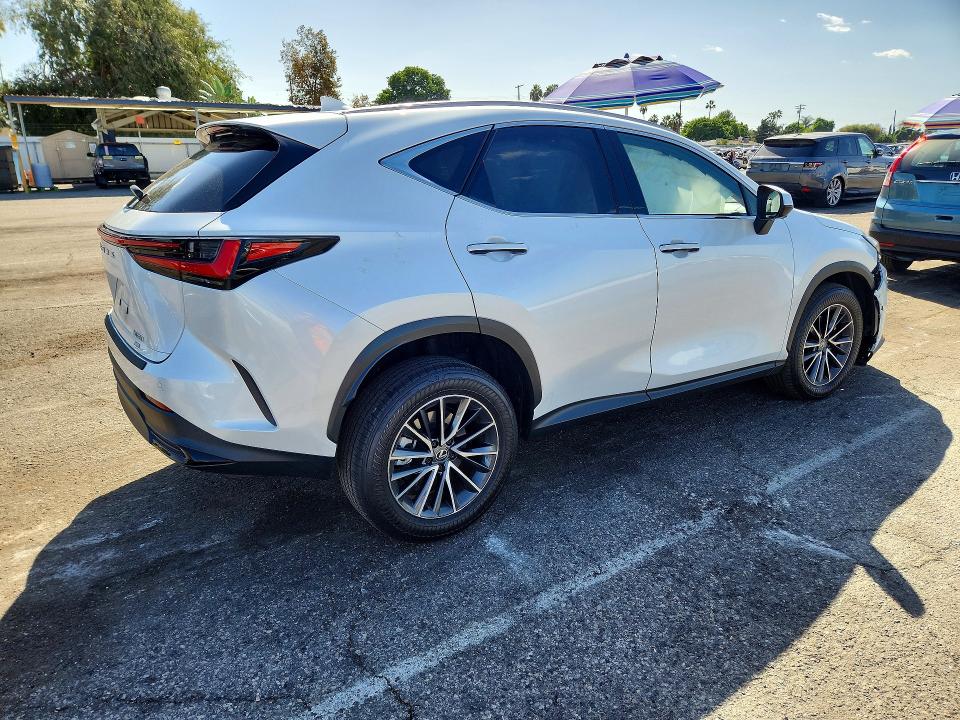 Photo 3 from auction – 2024 LEXUS NX with VIN JTJGGCEZ9R5007092