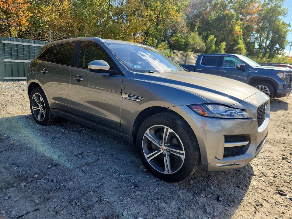 صورة رقم 4 من المزاد - 2018 JAGUAR F-PACE مع VIN SADCL2FN0JA255363