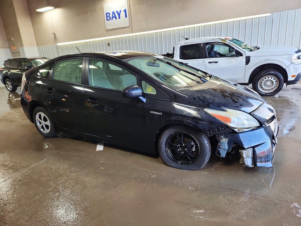 Снимка 4 от търг – 2012 TOYOTA PRIUS с VIN JTDKN3DU0C0333330