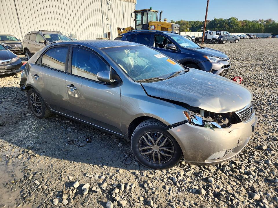 Zdjęcie 4 z aukcji – 2012 KIA FORTE z VIN KNAFU4A27C5586819
