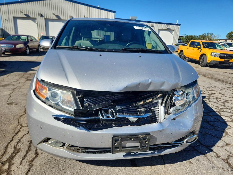 Снимка 5 от търг – 2015 HONDA ODYSSEY с VIN 5FNRL5H95FB030670