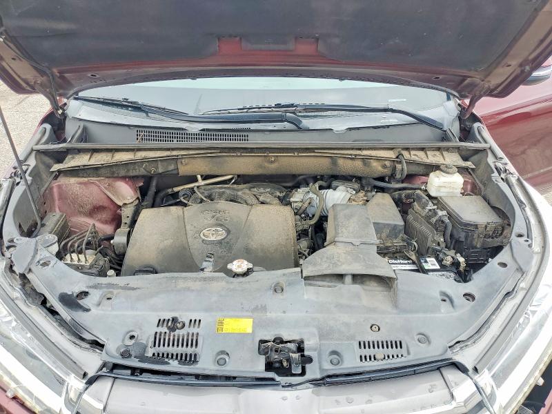 Снимка 12 от търг – 2019 TOYOTA HIGHLANDER с VIN 5TDDZRFH3KS971504