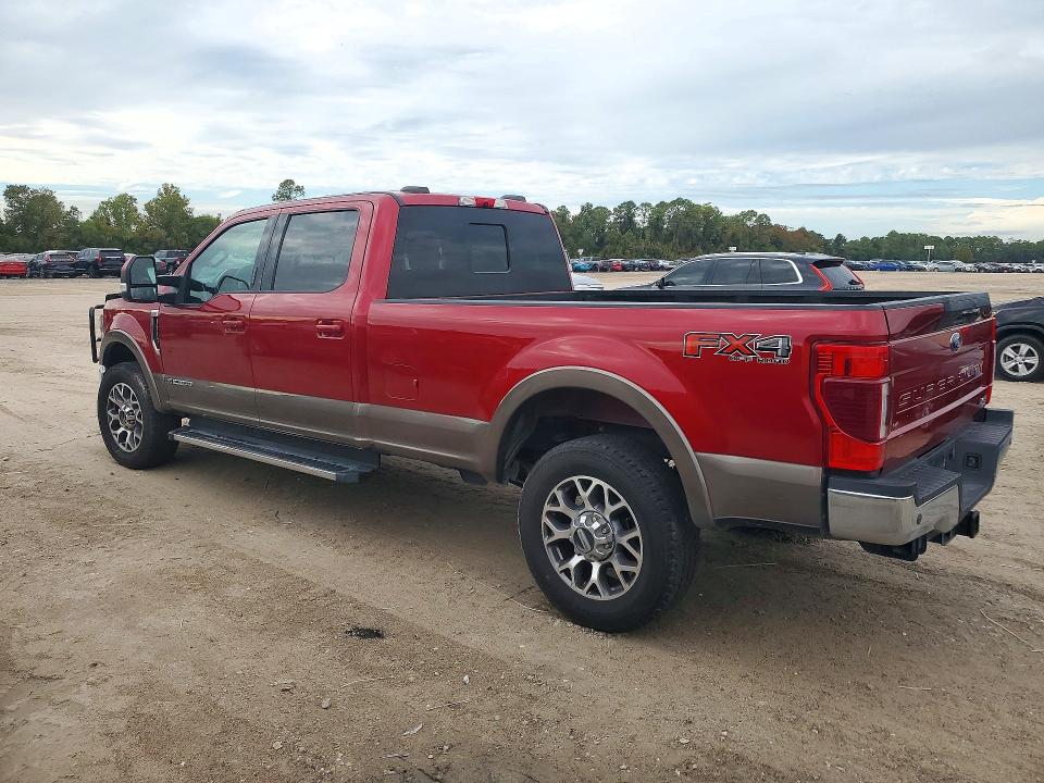 Foto 2 de la subasta – 2022 FORD F350 con VIN 1FT8W3BTXNED31480
