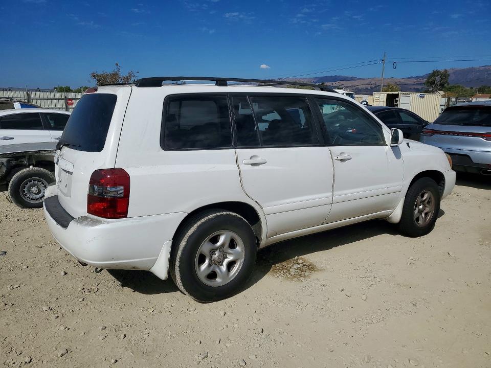 Photo 3 from auction – 2006 TOYOTA HIGHLANDER with VIN JTEGD21A460142863