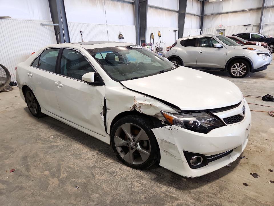 Снимка 4 от търг – 2012 TOYOTA CAMRY с VIN 4T1BF1FK8CU627219