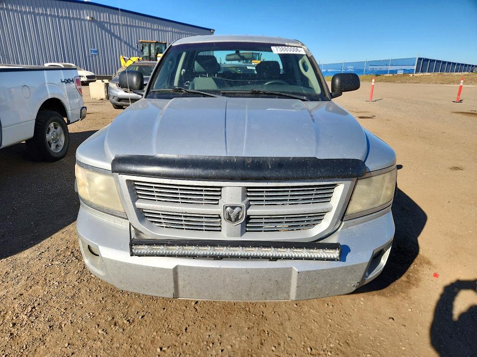 Снимка 5 от търг – 2008 DODGE DAKOTA с VIN 1D7HW38N58S629309