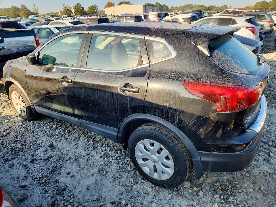Снимка 2 от търг – 2019 NISSAN ROGUE SPORT с VIN JN1BJ1CP8KW523645