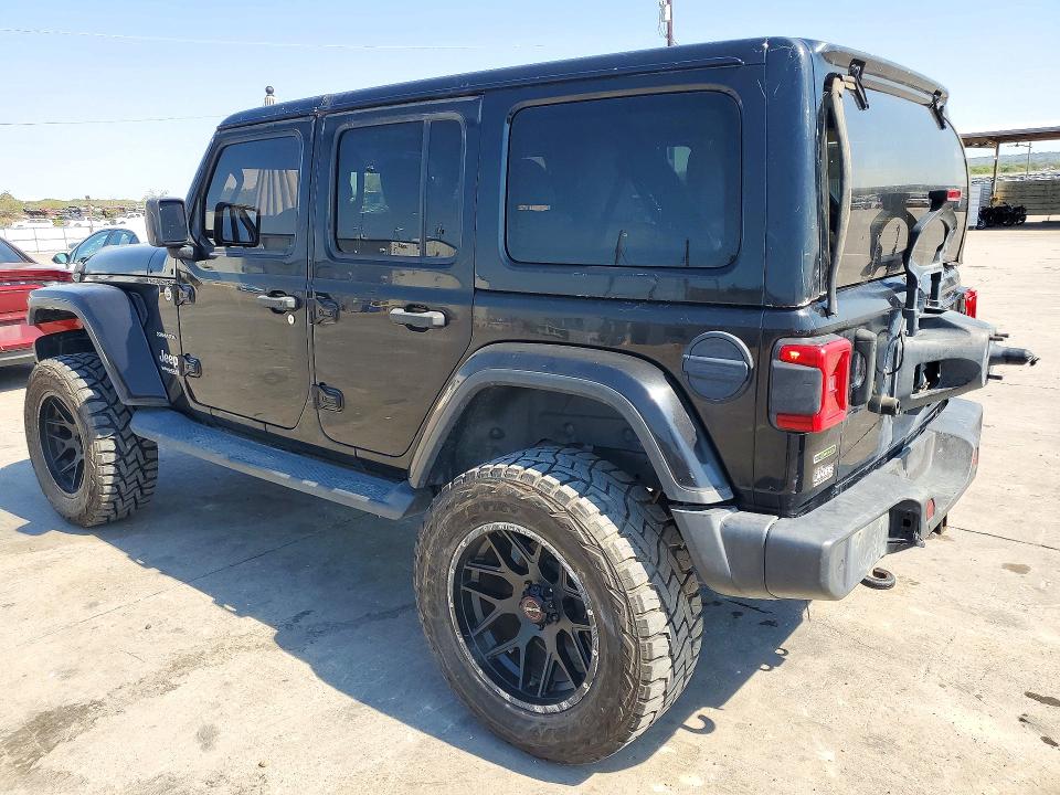 Снимка 2 от търг – 2020 JEEP WRANGLER UNLIMITED с VIN 1C4HJXEM4LW320959