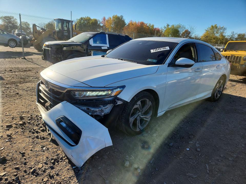 HONDA ACCORD 2018 مع رقم تعريف المركبة 1HGCV1F60JA071891 - صورة من المزاد