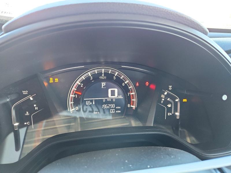 Photo 9 from auction – 2017 HONDA CR-V with VIN 2HKRW6H34HH214415