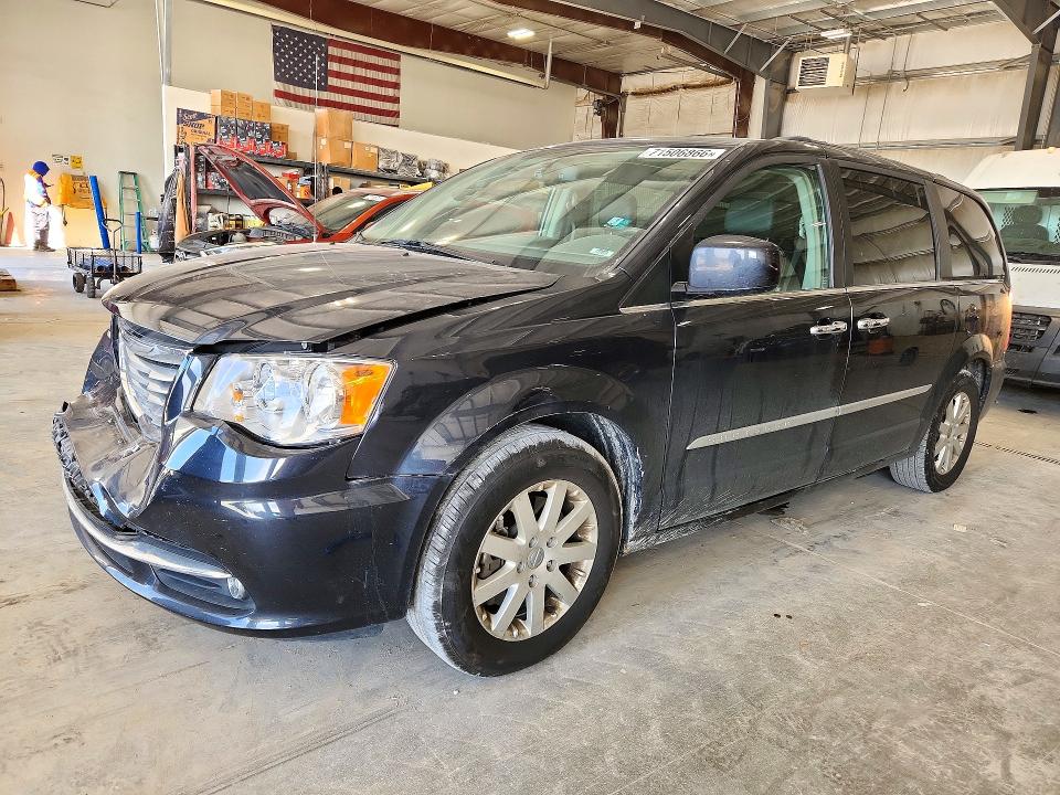 2014 CHRYSLER TOWN & COUNTRY - Търг №71506866