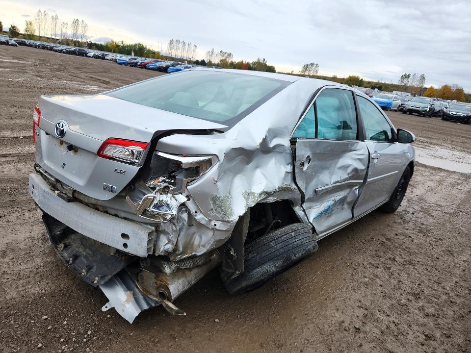 Снимка 3 от търг – 2013 TOYOTA CAMRY HYBRID с VIN 4T1BD1FK7DU085442