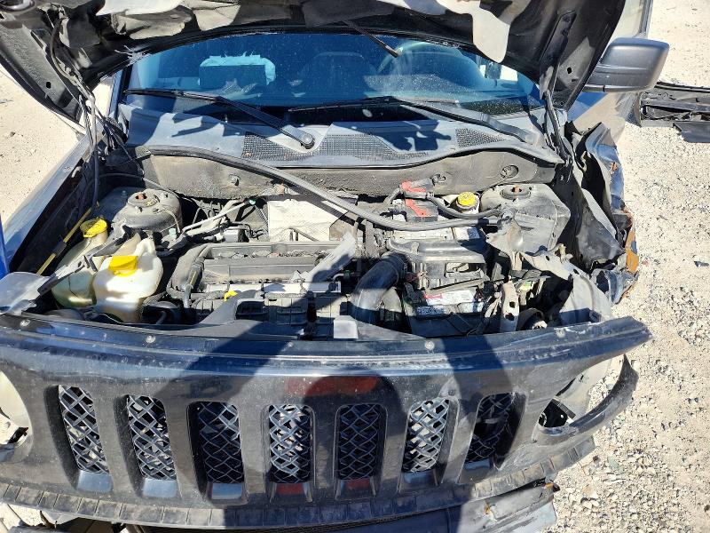 Снимка 12 от търг – 2013 JEEP PATRIOT с VIN 1C4NJRFB8DD210571