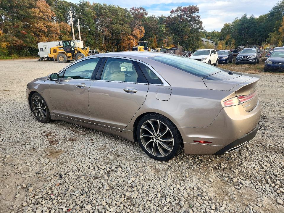 Zdjęcie 2 z aukcji – 2019 LINCOLN MKZ z VIN 3LN6L5D97KR633598