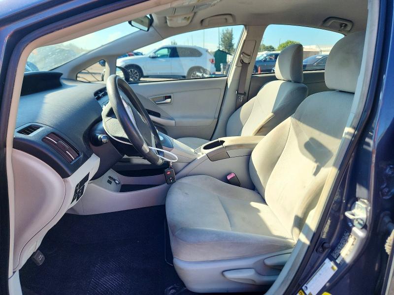 Photo 7 from auction – 2013 TOYOTA PRIUS with VIN JTDKN3DUXD1654237