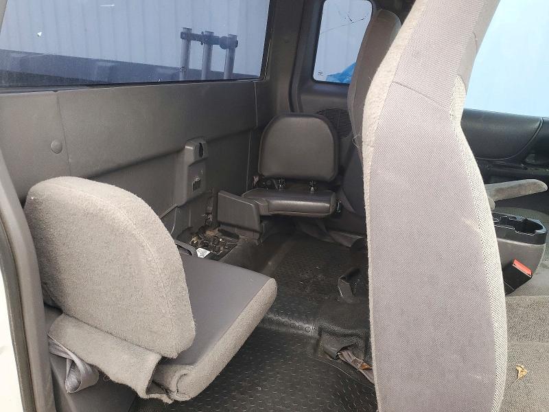 Zdjęcie 11 z aukcji – 2002 FORD RANGER z VIN 1FTYR44U52PB09433