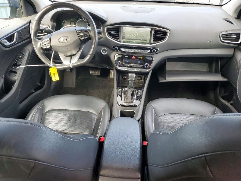 Photo 8 from auction – 2018 HYUNDAI IONIQ with VIN KMHC05LC5JU082247