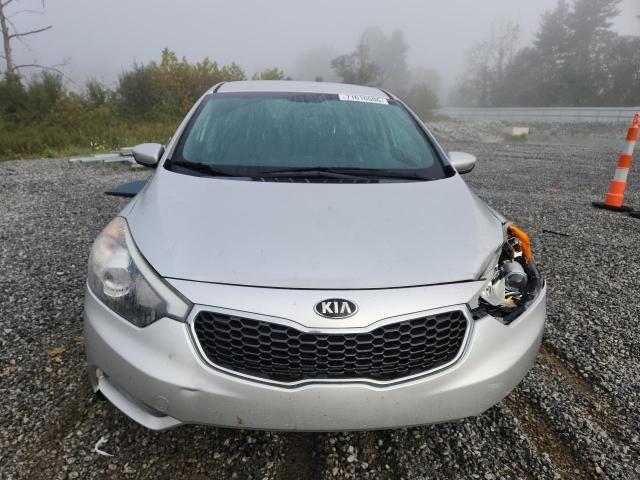 Снимка 5 от търг – 2015 KIA FORTE с VIN KNAFK4A65F5284846