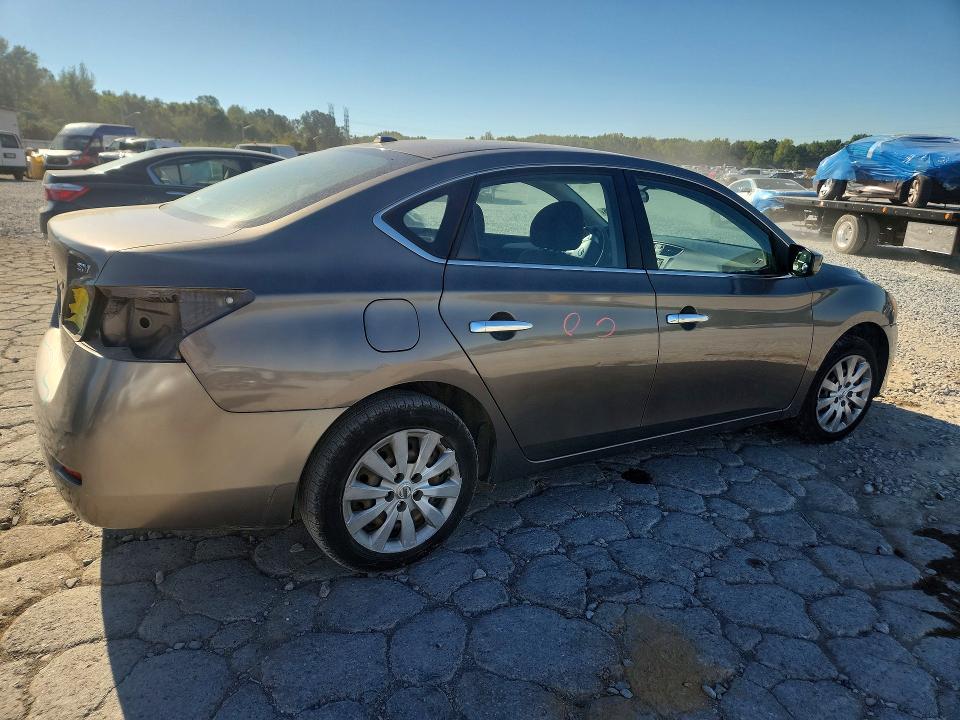 Снимка 3 от търг – 2015 NISSAN SENTRA с VIN 3N1AB7AP5FL672198