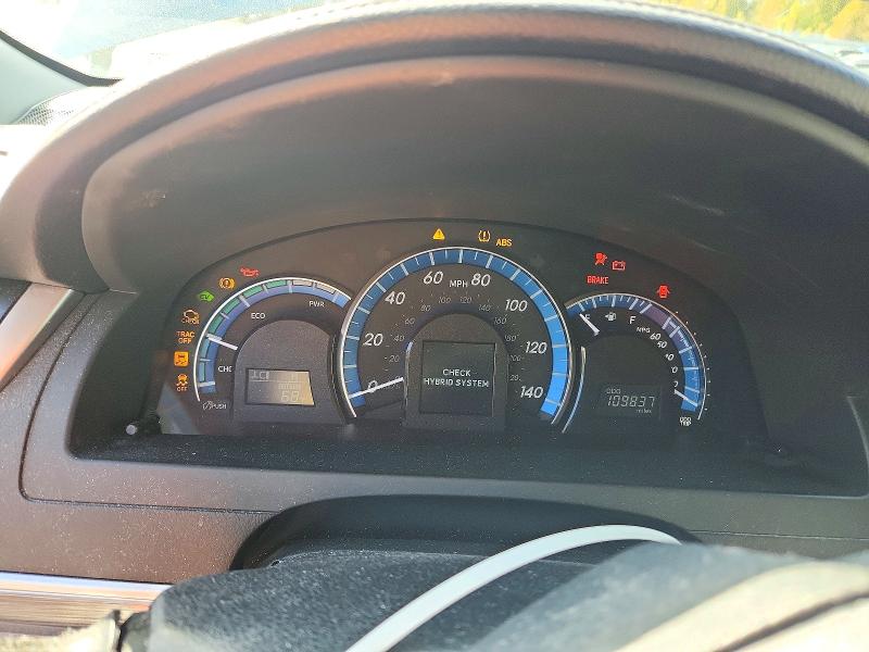 Снимка 9 от търг – 2012 TOYOTA CAMRY HYBRID с VIN 4T1BD1FK4CU050808