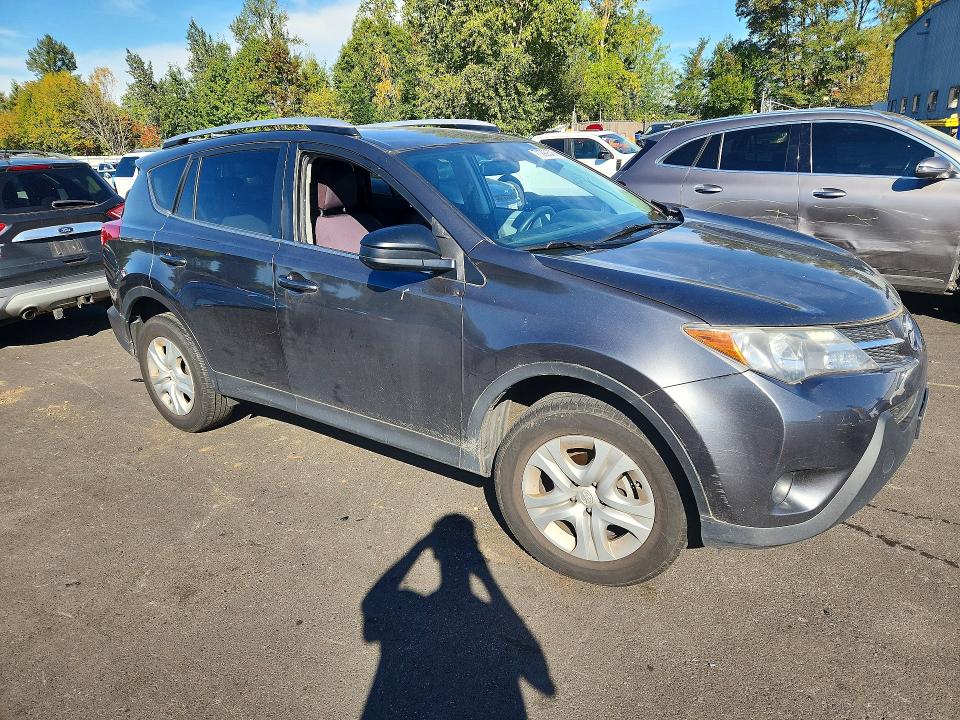 Снимка 4 от търг – 2013 TOYOTA RAV4 с VIN JTMBFREV7DD043345