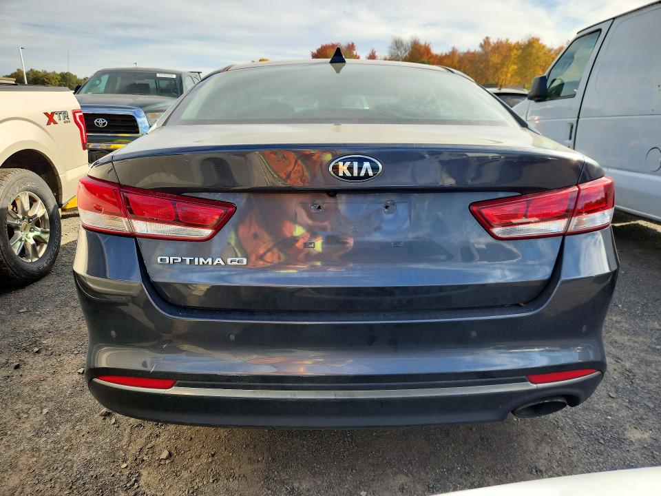 Photo 6 from auction – 2018 KIA OPTIMA with VIN KNAGT4L39J5233248