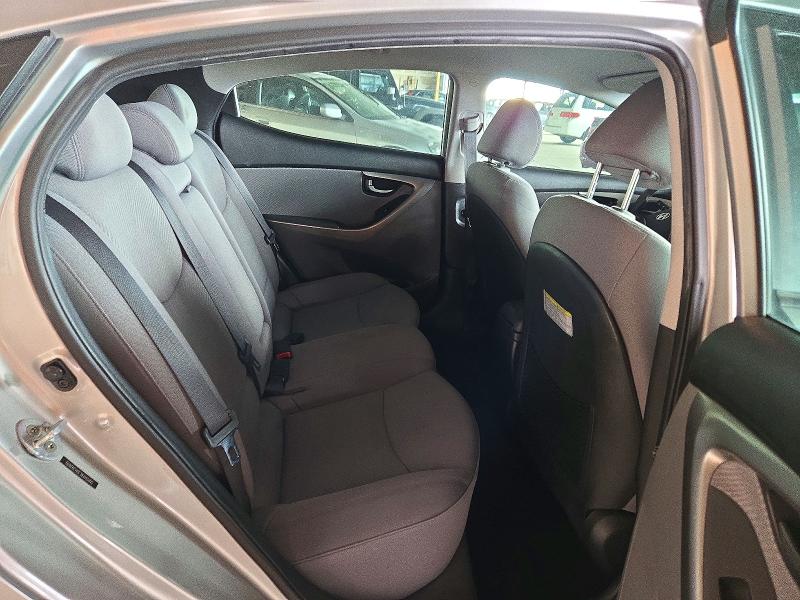 Снимка 10 от търг – 2013 HYUNDAI ELANTRA с VIN 5NPDH4AE3DH392699