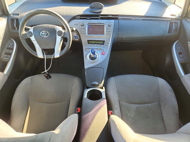 صورة رقم 8 من المزاد - 2015 TOYOTA PRIUS مع VIN JTDKN3DU7F0435423