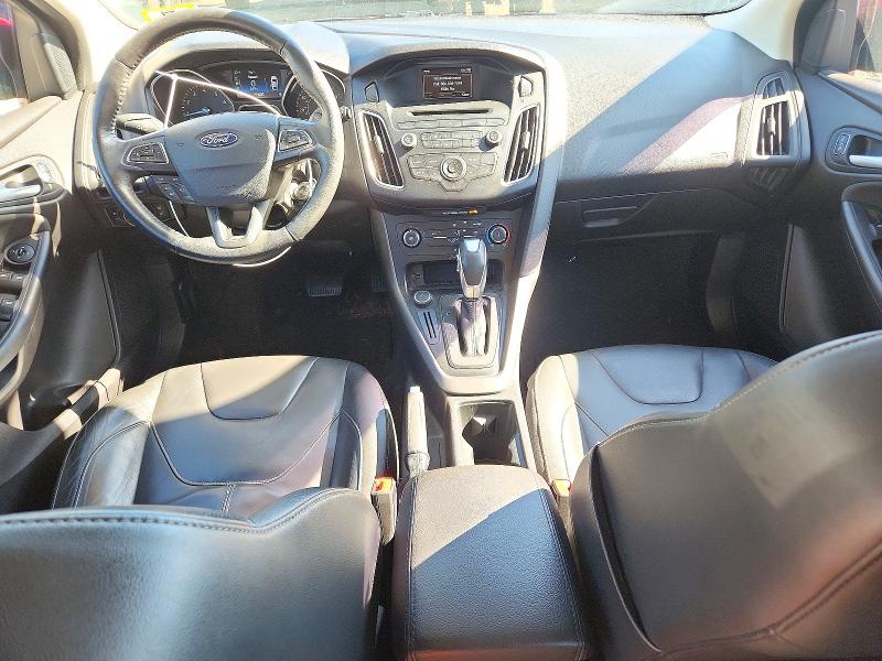 Foto 8 de la subasta – 2015 FORD FOCUS con VIN 1FADP3K28FL244926