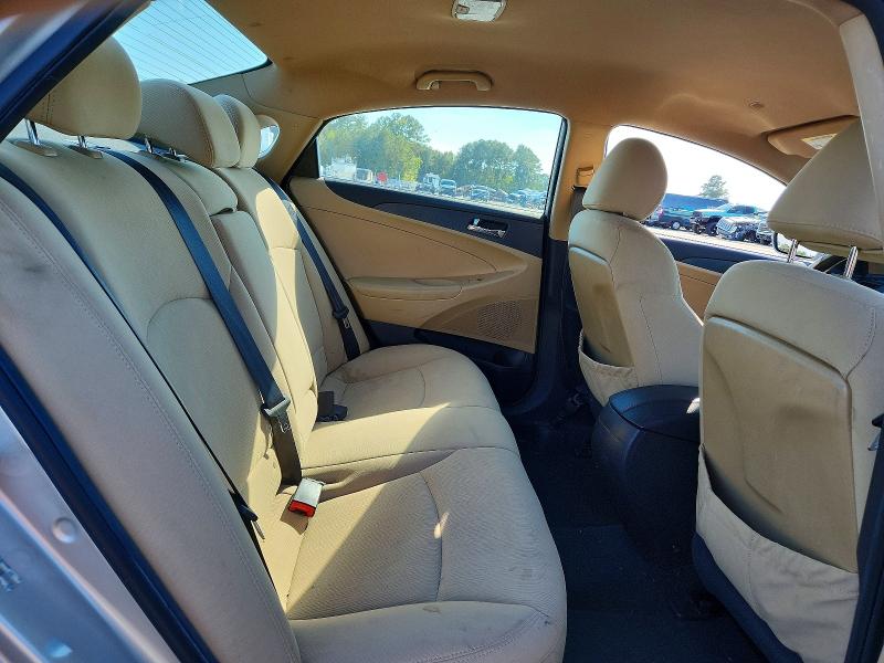 Снимка 10 от търг – 2011 HYUNDAI SONATA с VIN 5NPEB4ACXBH115212