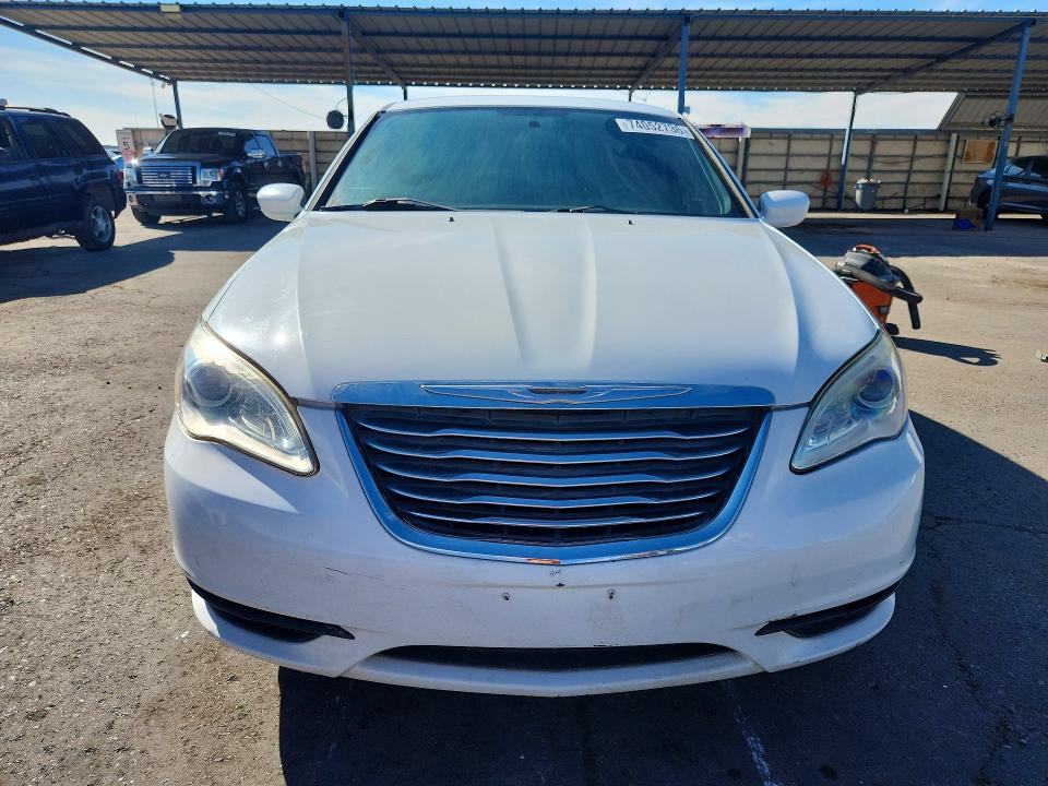 Photo 5 from auction – 2012 CHRYSLER 200 with VIN 1C3CCBBGXCN263571