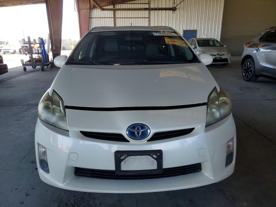 Photo 5 from auction – 2011 TOYOTA PRIUS with VIN JTDKN3DU9B5349768