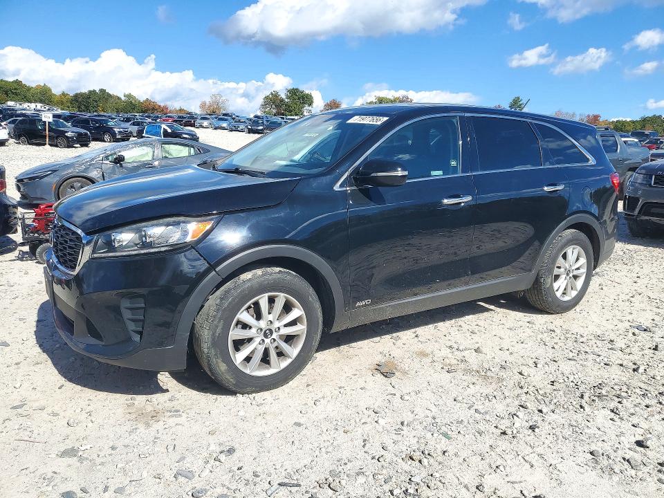 KIA SORENTO 2019 with VIN 5XYPGDA58KG522366 - Photo from auction