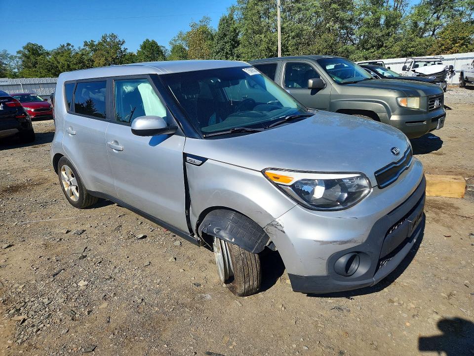 Photo 4 from auction – 2019 KIA SOUL with VIN KNDJN2A21K7665937