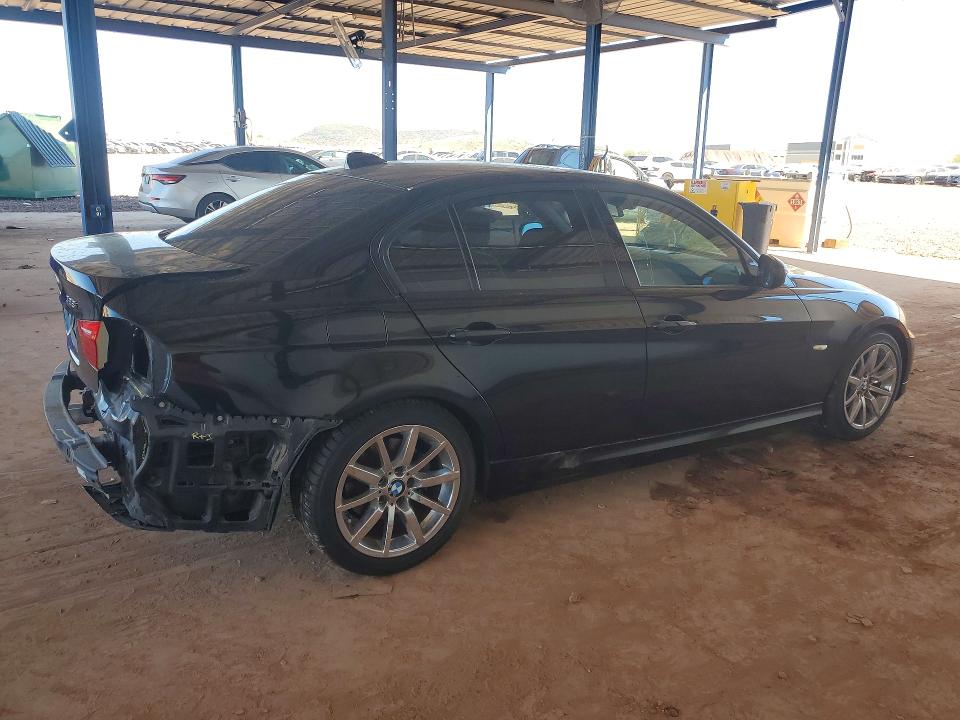 Снимка 3 от търг – 2009 BMW 328 с VIN WBAPH535X9A437018