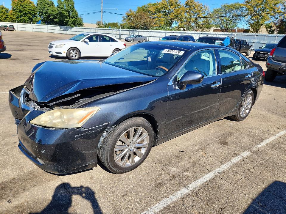 LEXUS ES 2007 с VIN JTHBJ46G472149932 - Снимка от търг